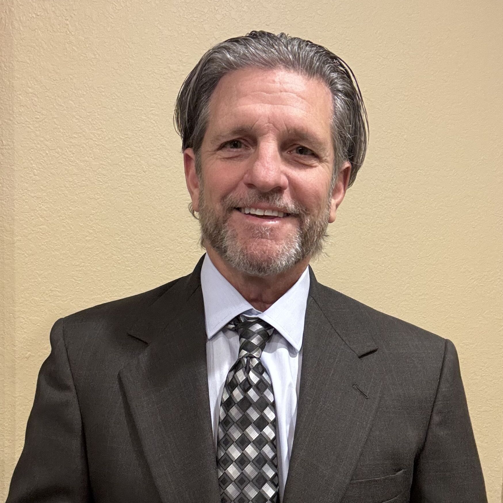 Dr. Kevin Huffman Profile picture/headshot of Dr. Huffman of Florida Injury Centers