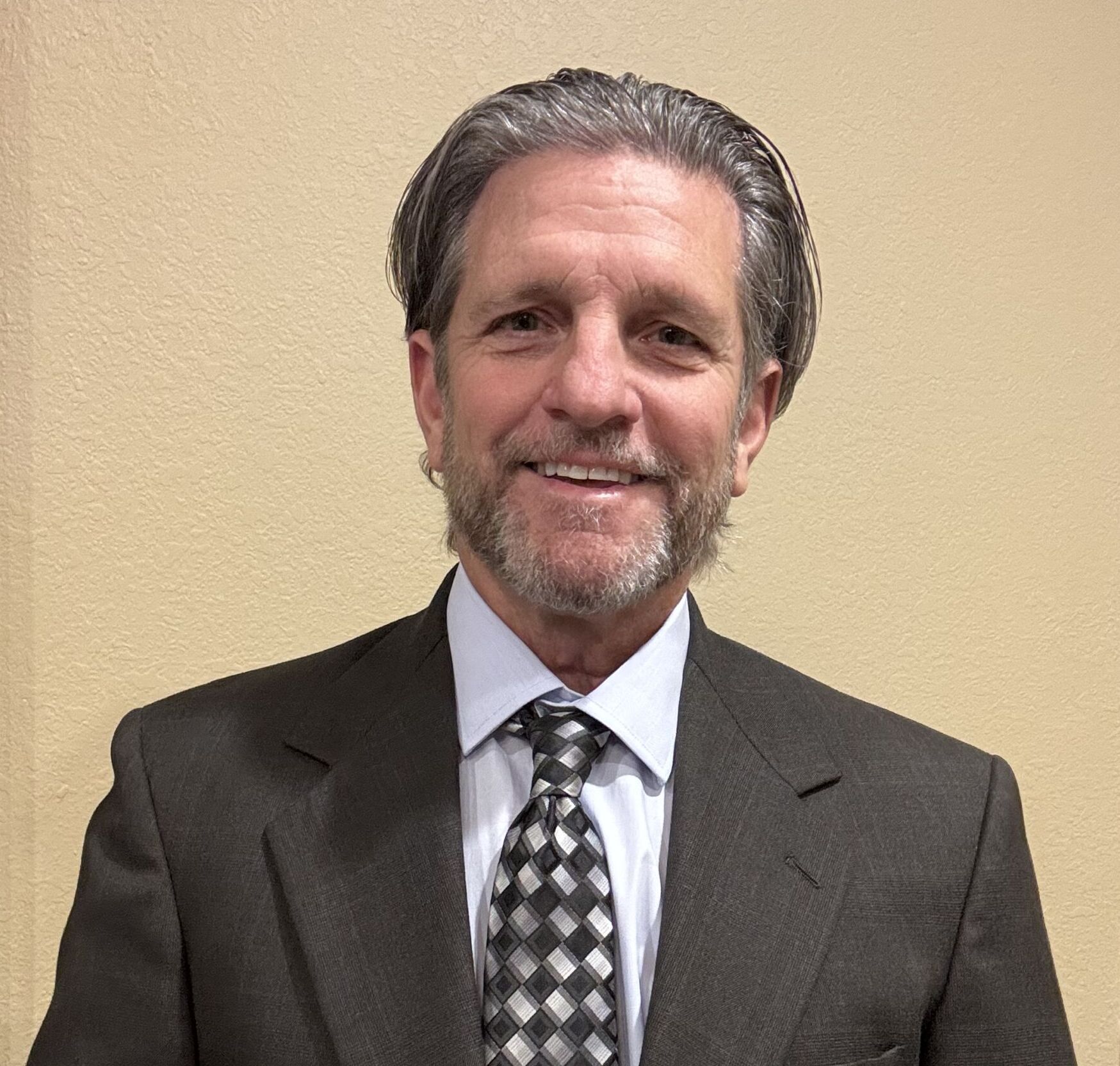 Dr. Kevin Huffman Profile picture/headshot of Dr. Huffman of Florida Injury Centers