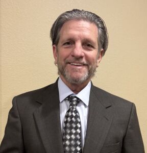 Dr. Kevin Huffman Profile picture/headshot of Dr. Huffman of Florida Injury Centers