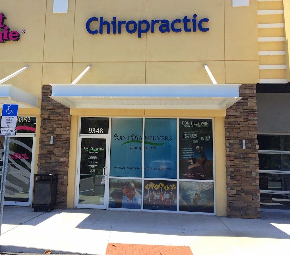 Outside view of the shopping center where Lake Nona Medical Injury Center: Joint Maneuvers Chiropractic Centre is located.